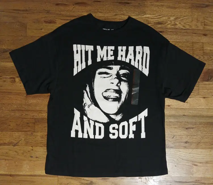 Billie Eilish Hit Me Hard and Soft t-shirt NEW X-Small Small music concert