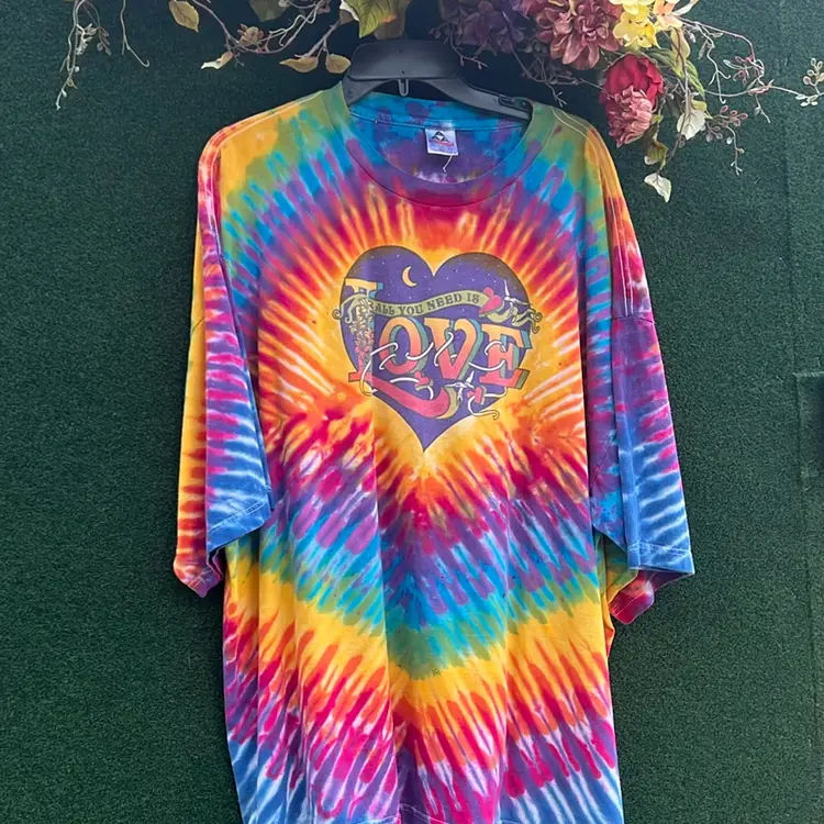 The Beatles All You Need Is Love Rainbow Tie-Dye T-Shirt. Size 3XL. A A A Hangtag.