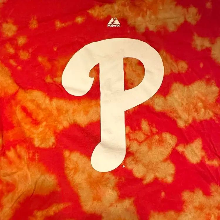 Philadelphia Phillies Cropped Tie Dyed T-shirt Large