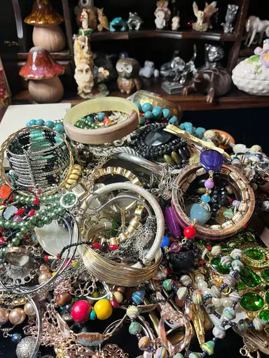 Late Night Treasure Hunt!