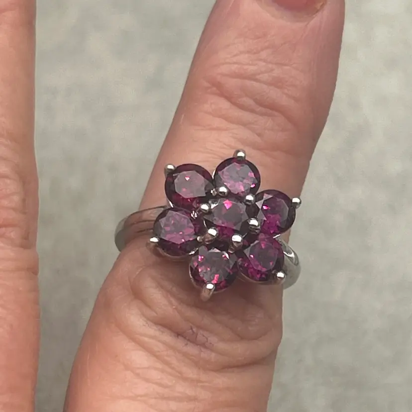 #01 Vintage Sterling Silver Garnet Cluster Ring Size 6.75 925 Flower Statement Ring 4.5g