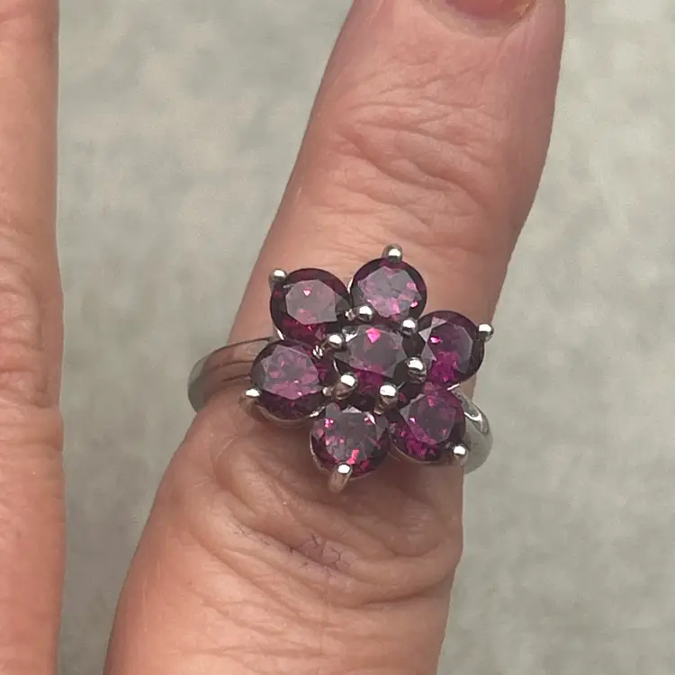 #01 Vintage Sterling Silver Garnet Cluster Ring Size 6.75 925 Flower Statement Ring 4.5g