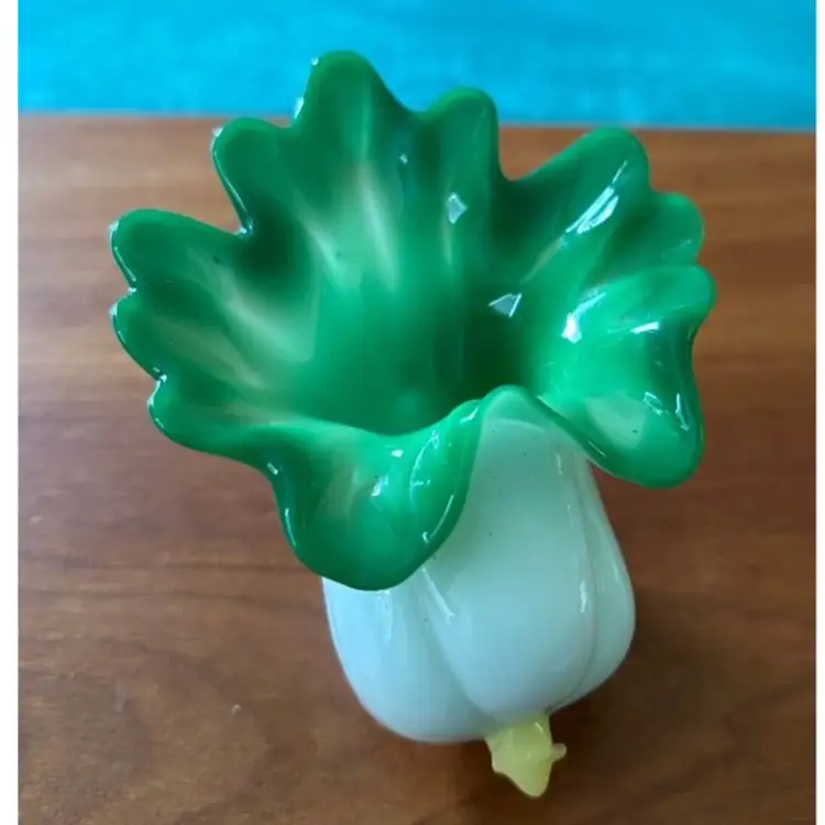 Italian Art Glass Flower
Master Salt Cellar Vintage