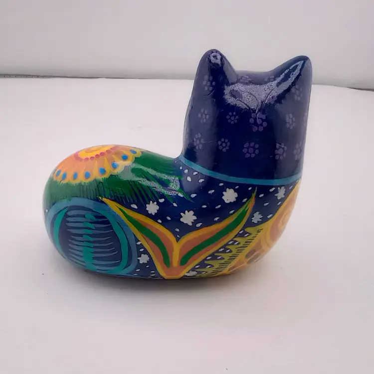 Blue Mexican pottery cat