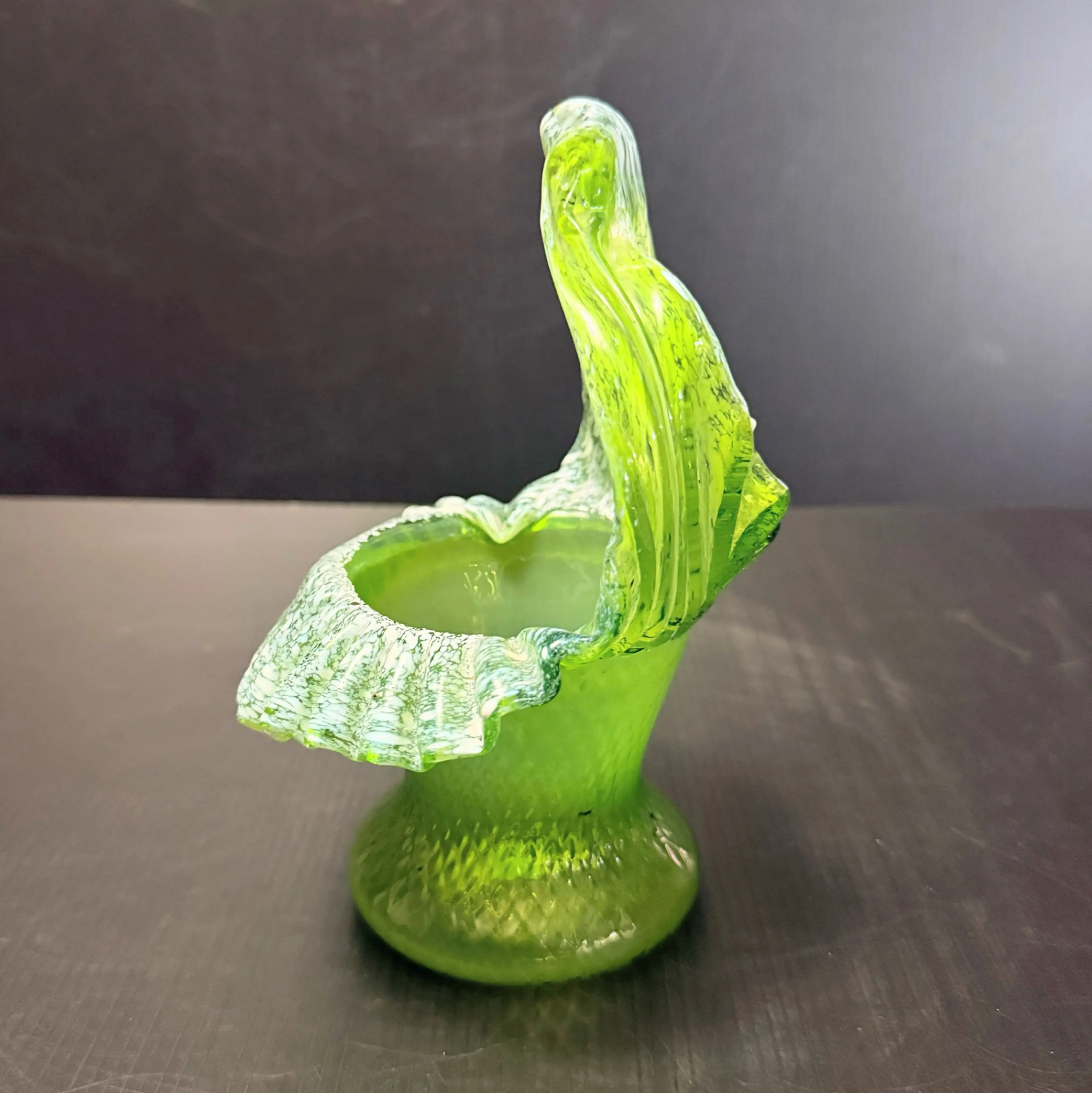 Image 3 of 8
