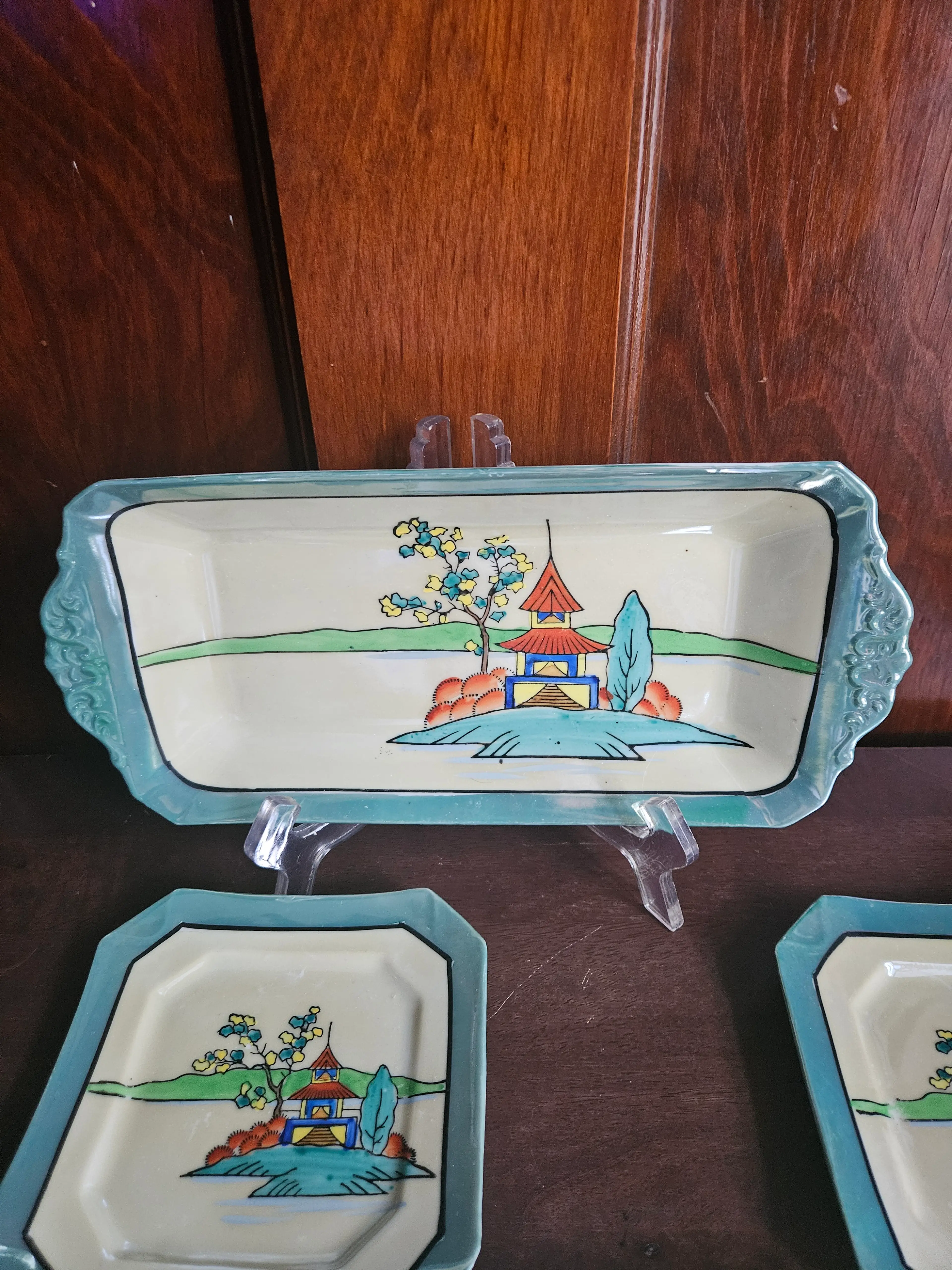 Image 2 of 12