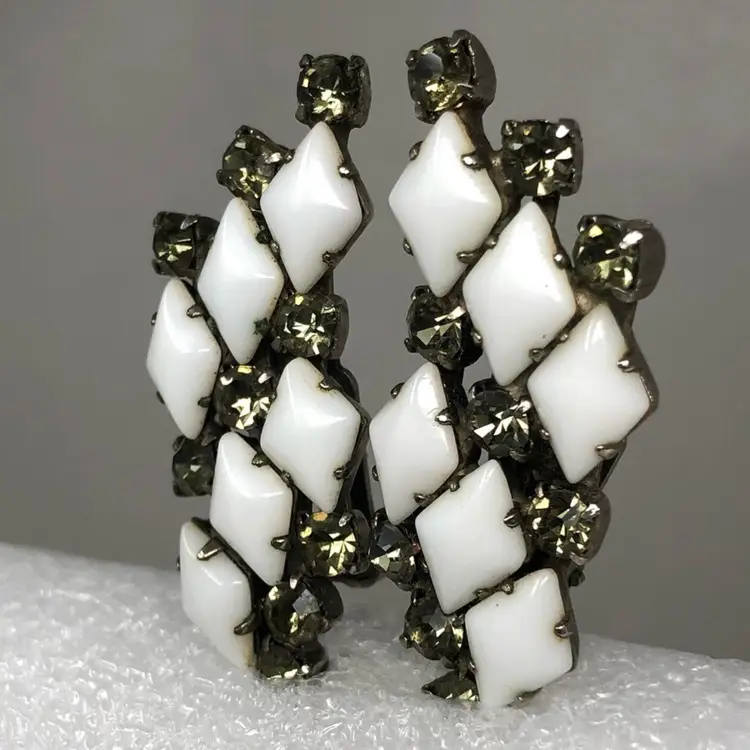 Vintage Milk Glass Clip On Earrings With Rhinestones