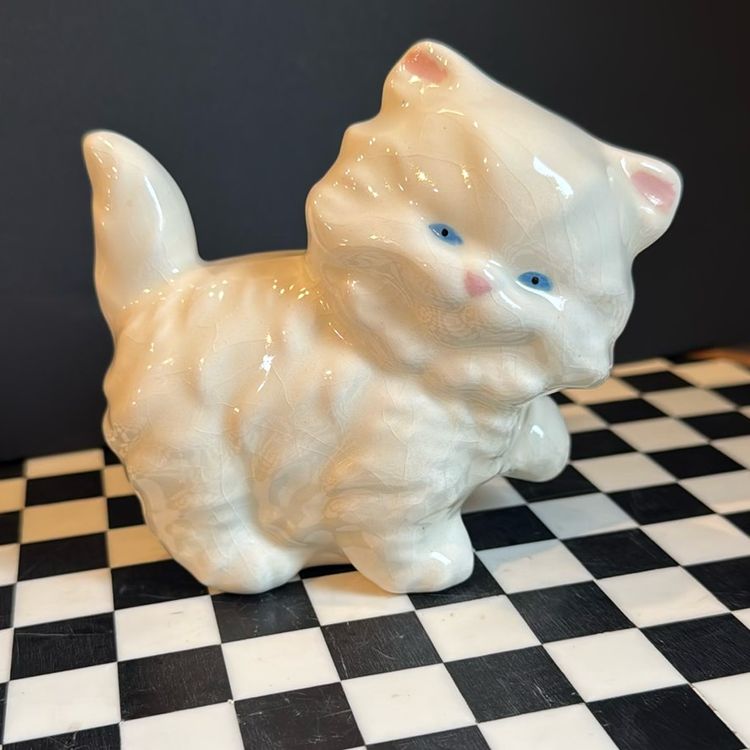 Vintage Fluffy Cat Statue