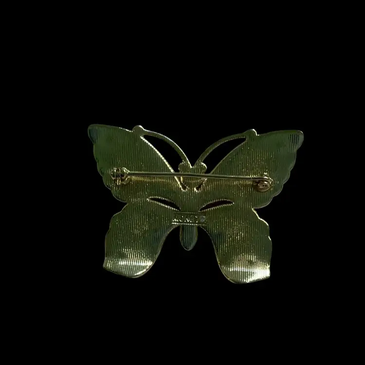 Gorgeous Goldtone Butterfly Monet Brooch. With Clear Glass Rhinestone.