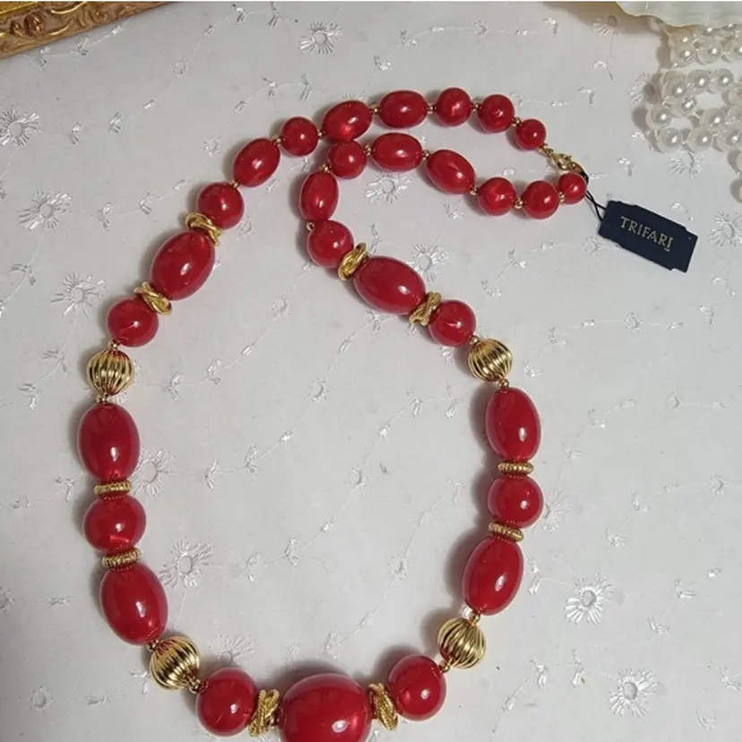 Trifari red bead necklace