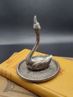 Silver plated swan ring holder