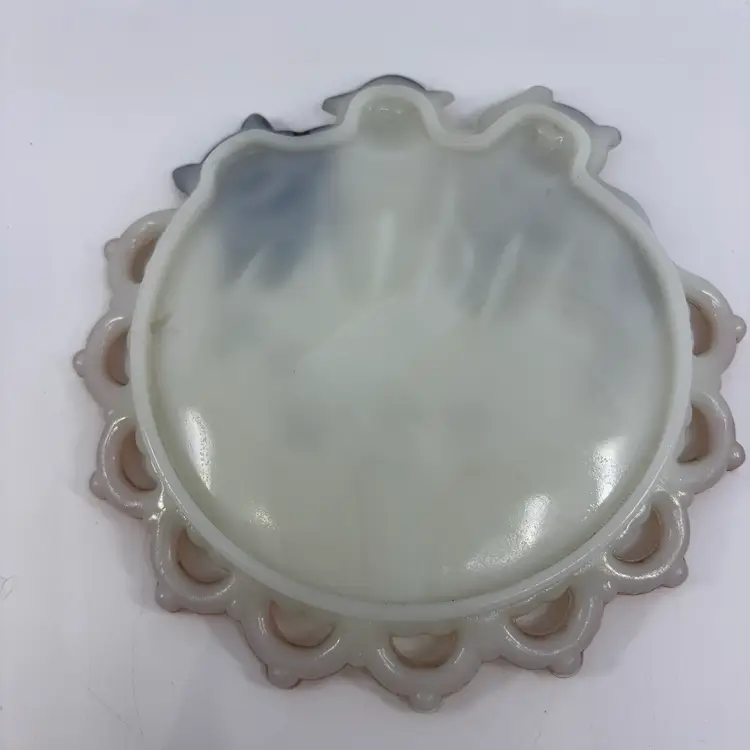 Antique Westmoreland Three Kittens Painted Milk Glass Plate 7”