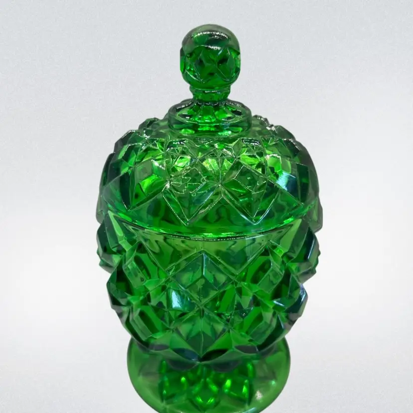 22 Jeanette Glass Sugar Bowl