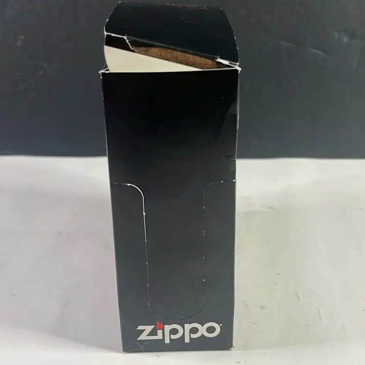 Genuine Zippo Flints 24 Pc Box (6 Flints Each)