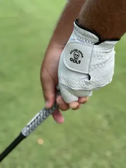 Killer Hook Golf Glove -- MEDIUM/LARGE