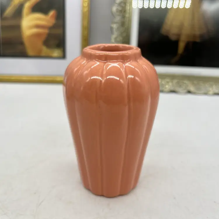 Vtg 4” USA mini Pottery Vase