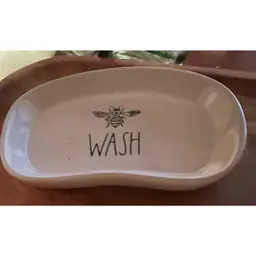 Rae Dunn soap dish