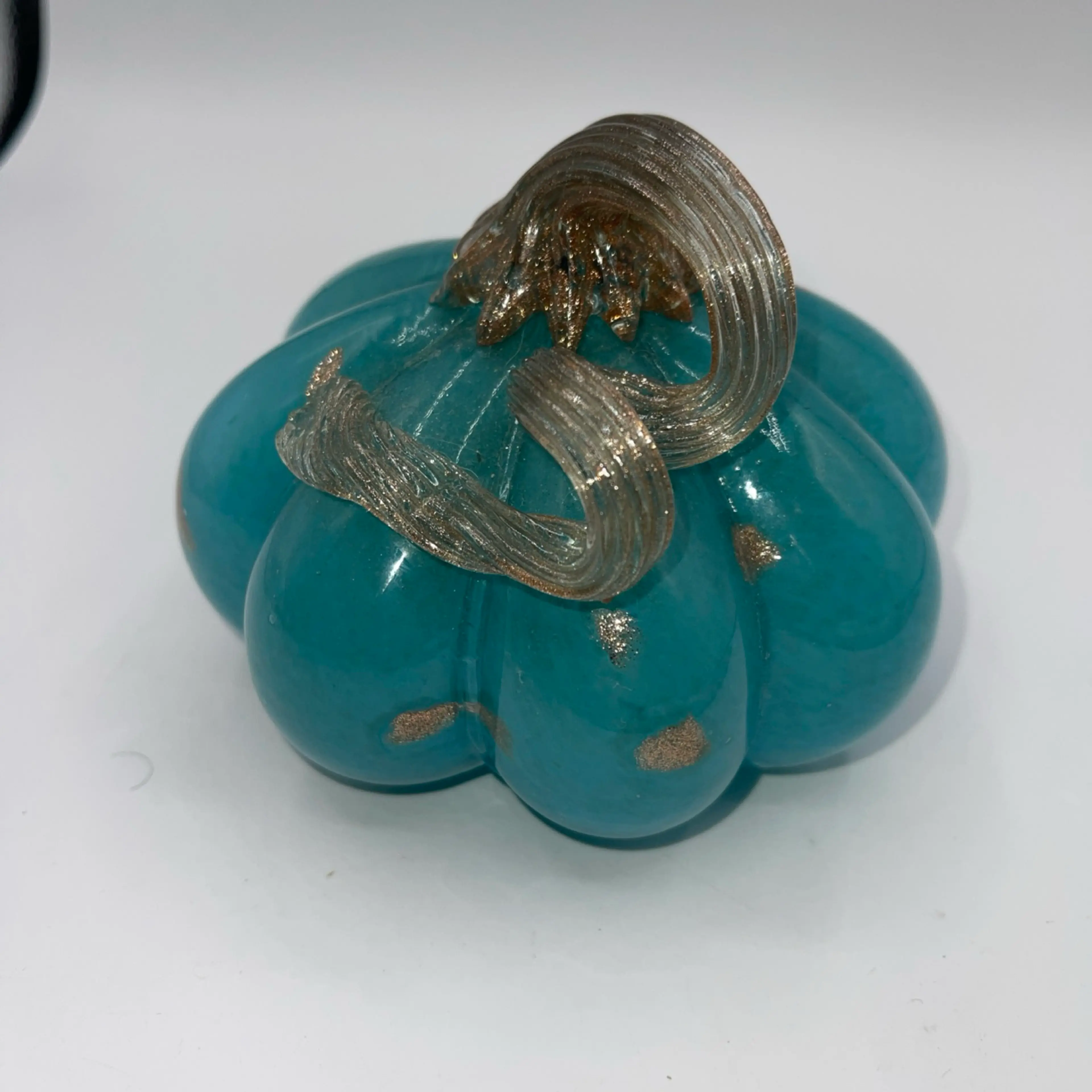 Image 2 of 7