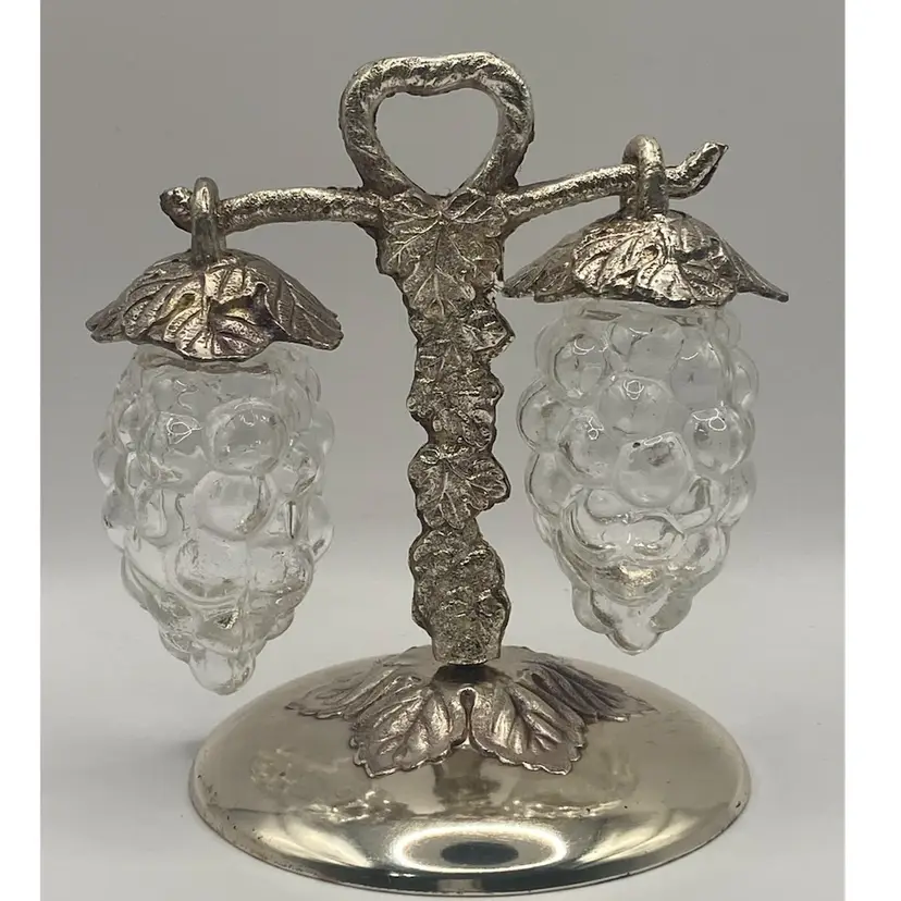 4 3/4” Tall Salt And Pepper Shakers With Stand- Grapes Pattern