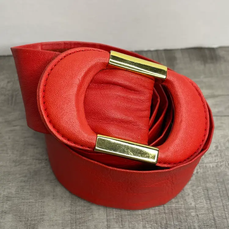 Vintage Jennifer Moore Bright Red Leather Belt Gold Buckle 1.5 in M L 32 in max