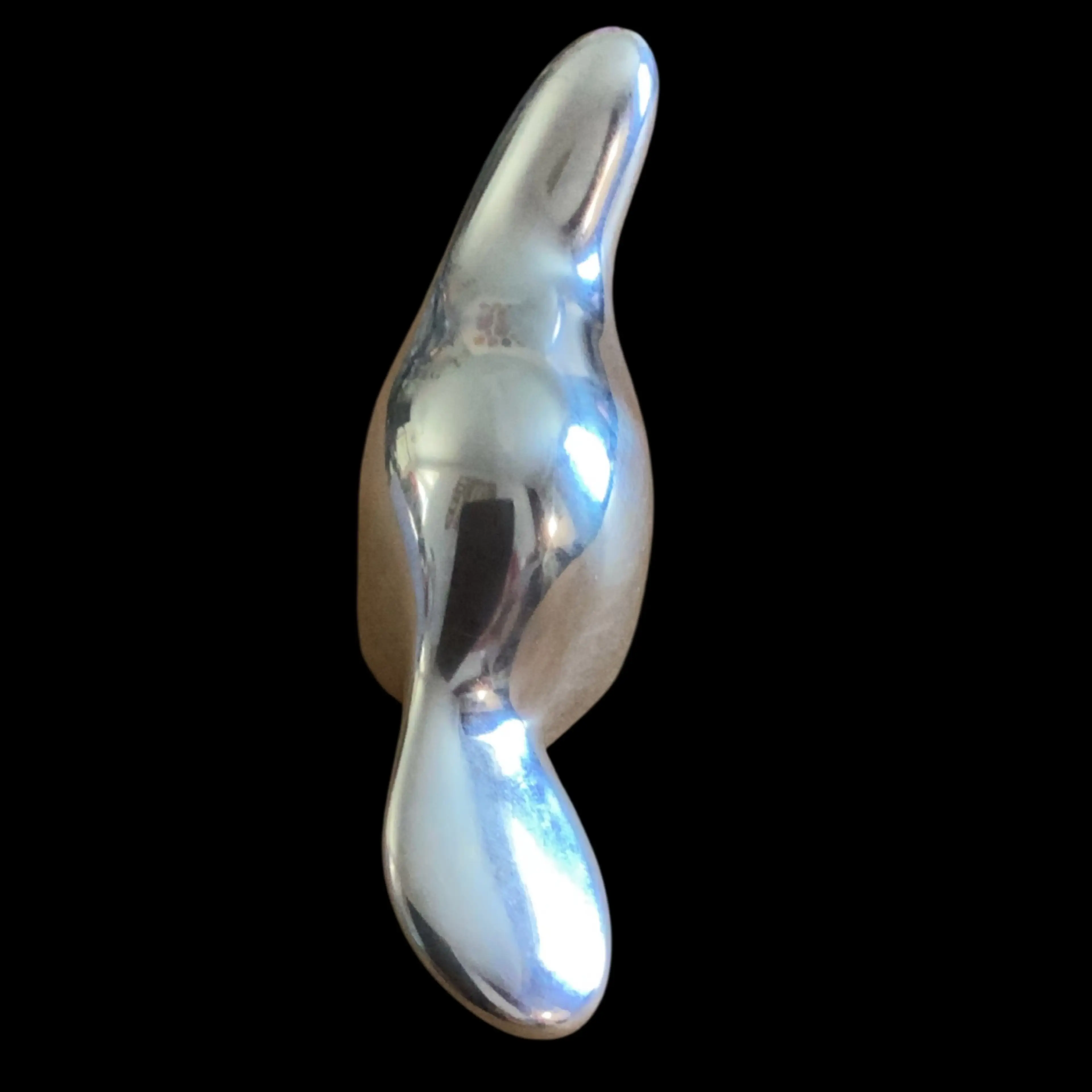 Image 4 of 6