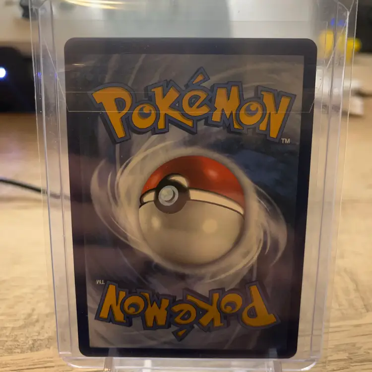 Lapras V Pokémon Trading Card Game Sword & Shield Base Set,  049/202. Ultra Rare card