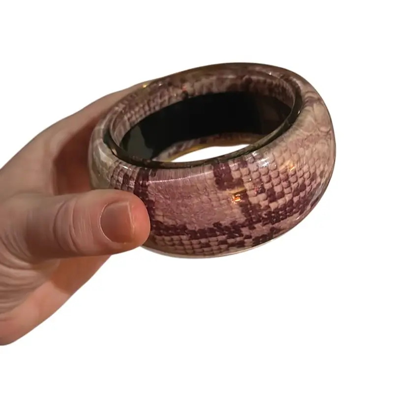 Chunky Vintage Python Lucite Bangle Plum Purple Glows Under UV Light Snakeskin