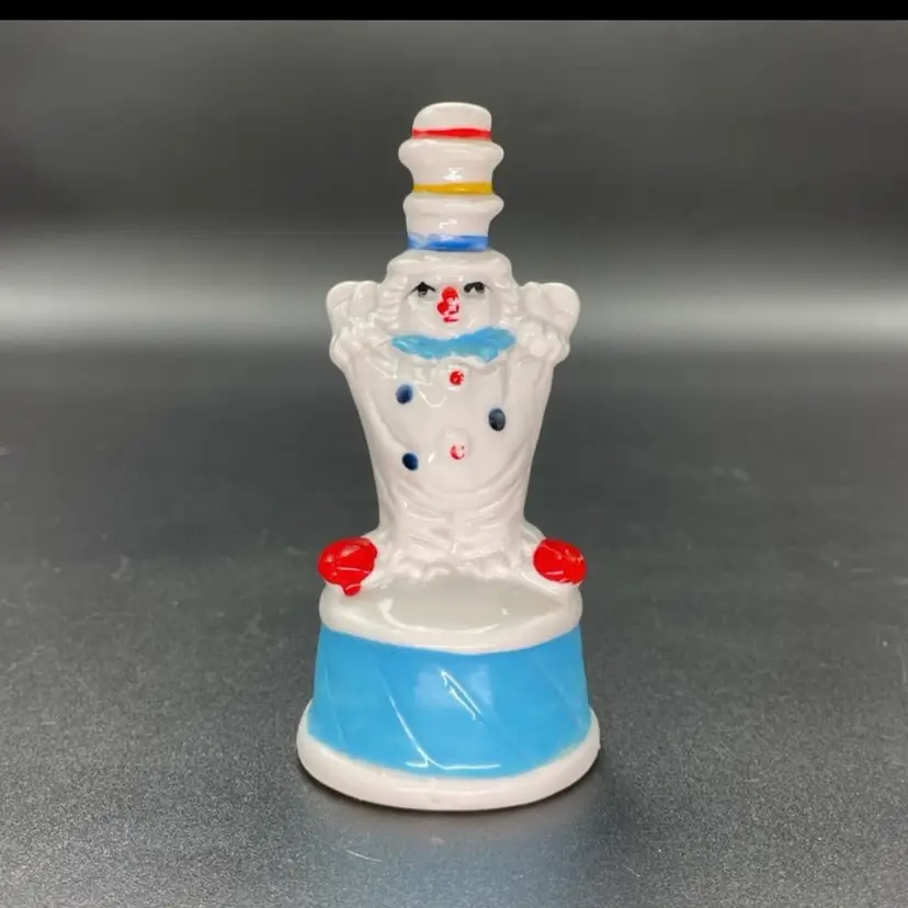 Vintage CWI Porcelain Carnival Circus Clown Figurine Collectible