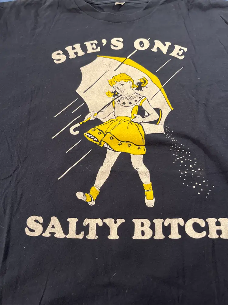 Funny XL Tee T-Shirt: "She's One Salty B*tch" Pre Owned Good Black