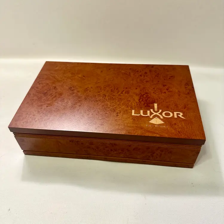 RARE Luxor Las Vegas Executive Wooden Gift Box Stationery Set- Business Cards