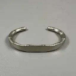 Vintage Etched Silver Tone Cuff Bracelet Open Bangle Rustic Minimalist 5.5"