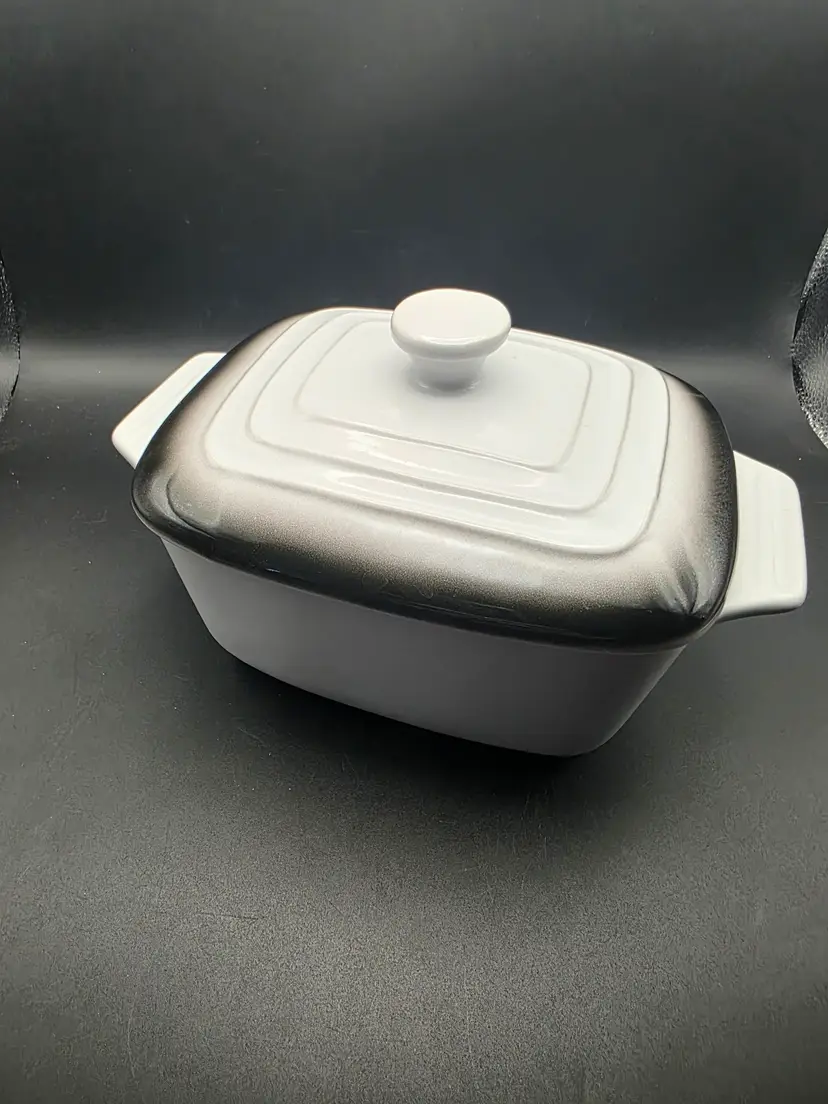 Black and White Small Lidded Casserole Dish