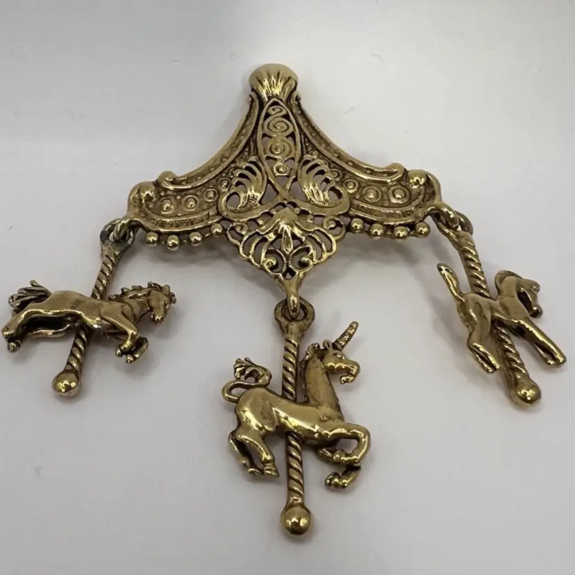 Vintage Gold Carousel Brooch