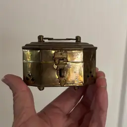 Vintage Small Brass Pierced Cricket Box