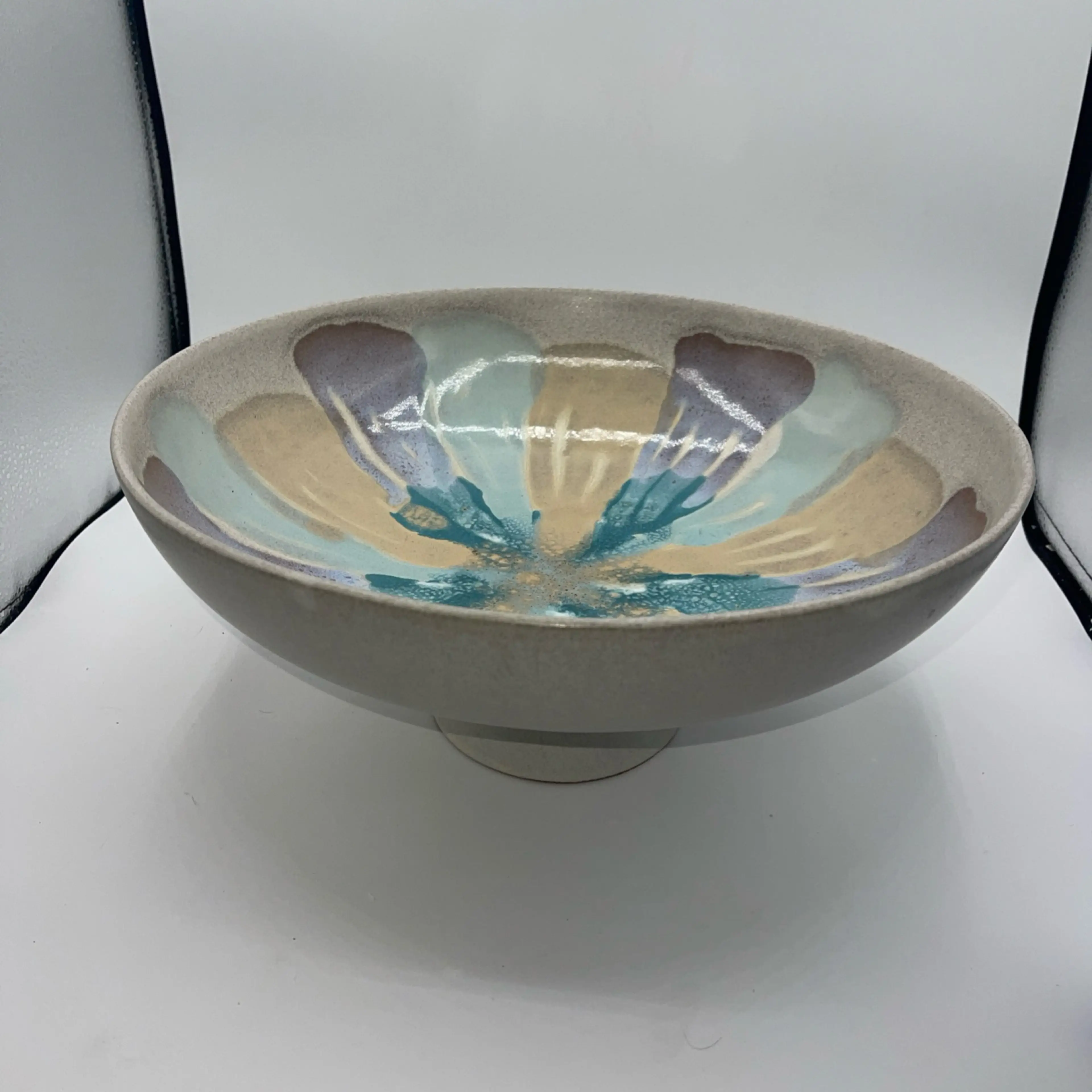 Image 2 of 12