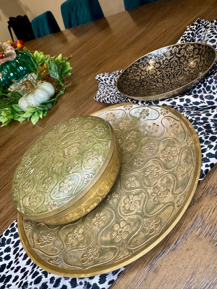 BRASS BUNDLE: Collection of vintage brass decorative items, made in  Indian.