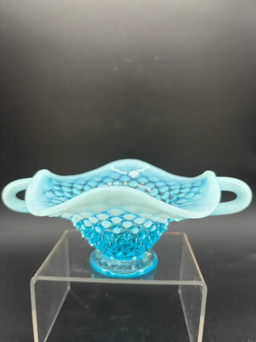 VINTAGE FENTON AQUA BLUEOPALESCENT HOBNAIL GLASS DOUBLE HANDLED DISH