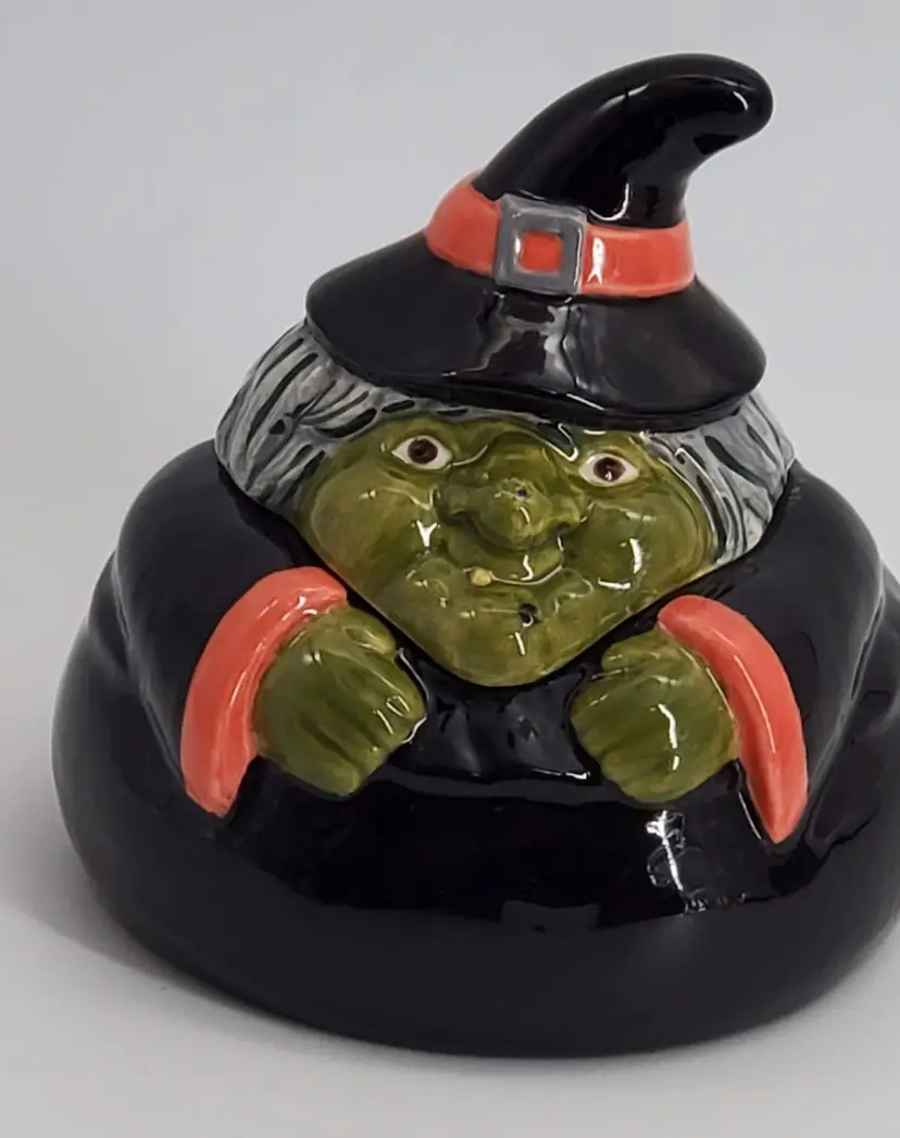 Ceramic Halloween Witch Covered Candy Dish Trinket Dish 4x4