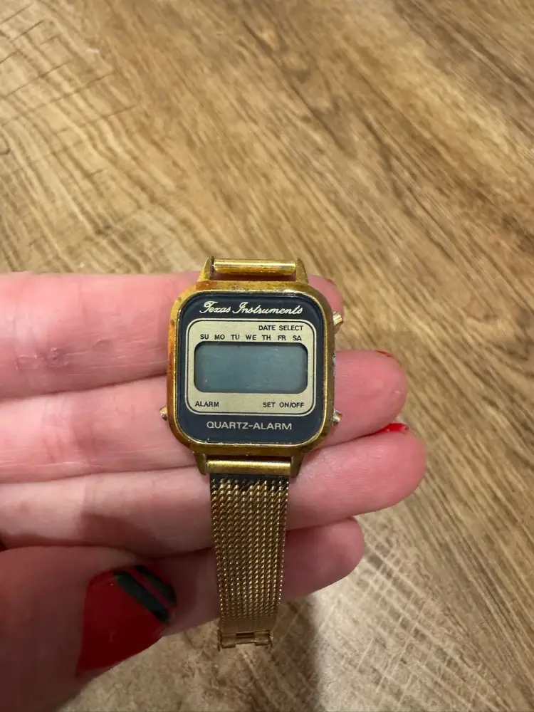 VTG Texas Instrumenets Quartz Watch Women Gold Tone LCD Digital ~Missing Back