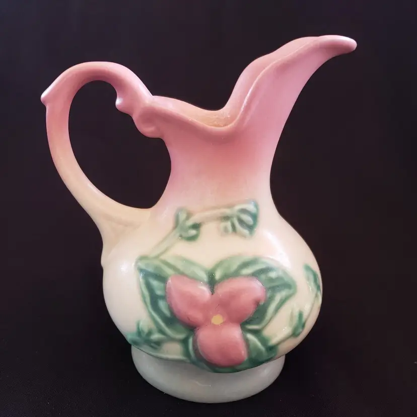 Hull Art Pottery Pitcher Wildflower pattern W-2 5 1/2" tall made in USA Vintage 