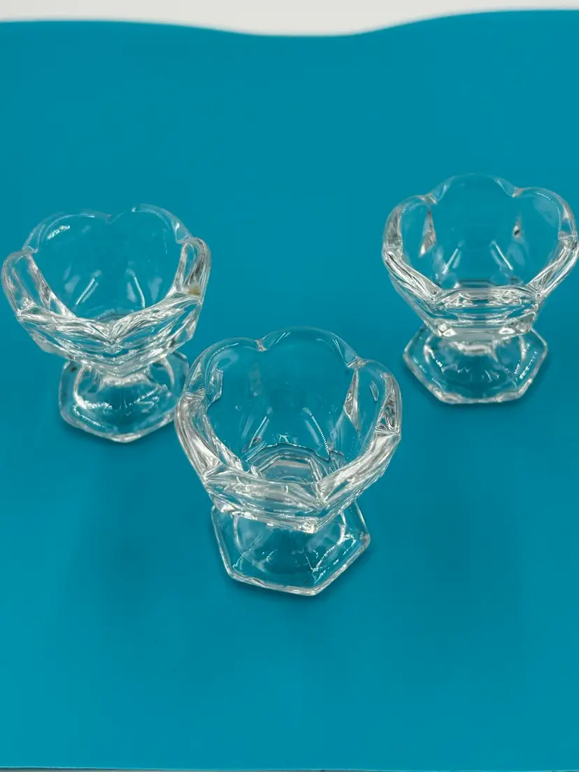 3 Fosteria? Pedestal Open Salt, Sellers Glow