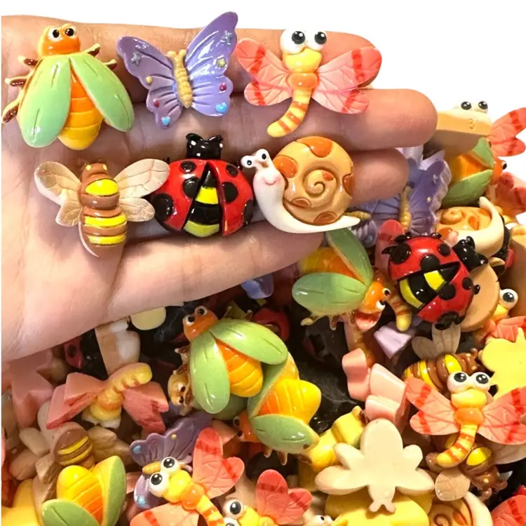 20 Pieces Of Insects Resin Charms