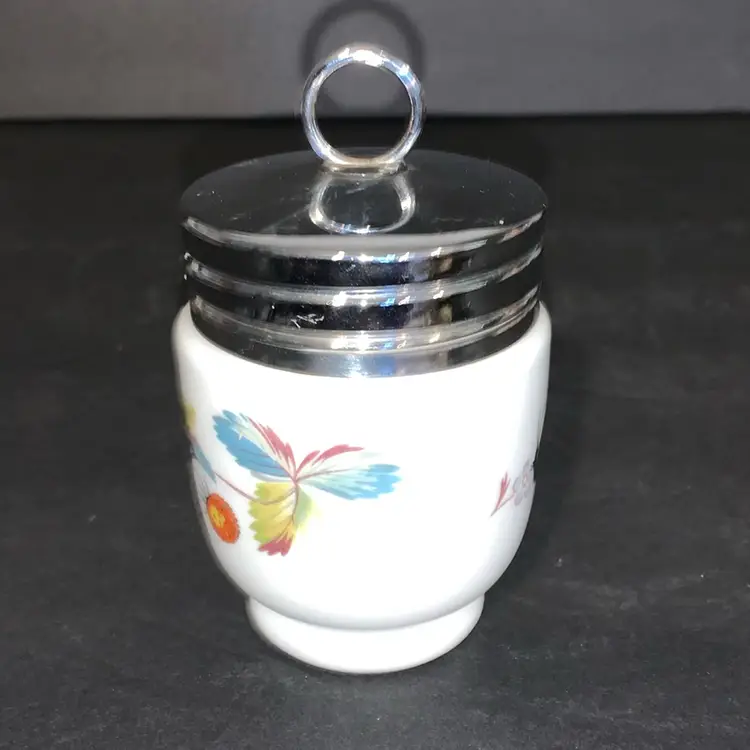 Vtg Royal Worcester England
"Strawberry Fair" Egg Coddler
4" wLid Butterfly 