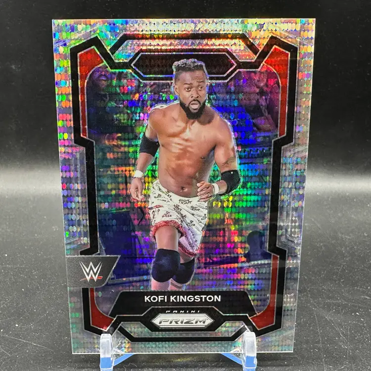 Kofi Kingston Pulsar /499 2024 Panini Prizm WWE Prizms #147