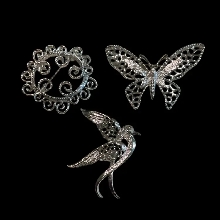 Lot Of Three Vintage Silvertone Sarah Coventry Brooches. Round Silverstone Swirl Brooch & Gorgeous Silvertone Butterfly &  Bird / Dove Brooch.