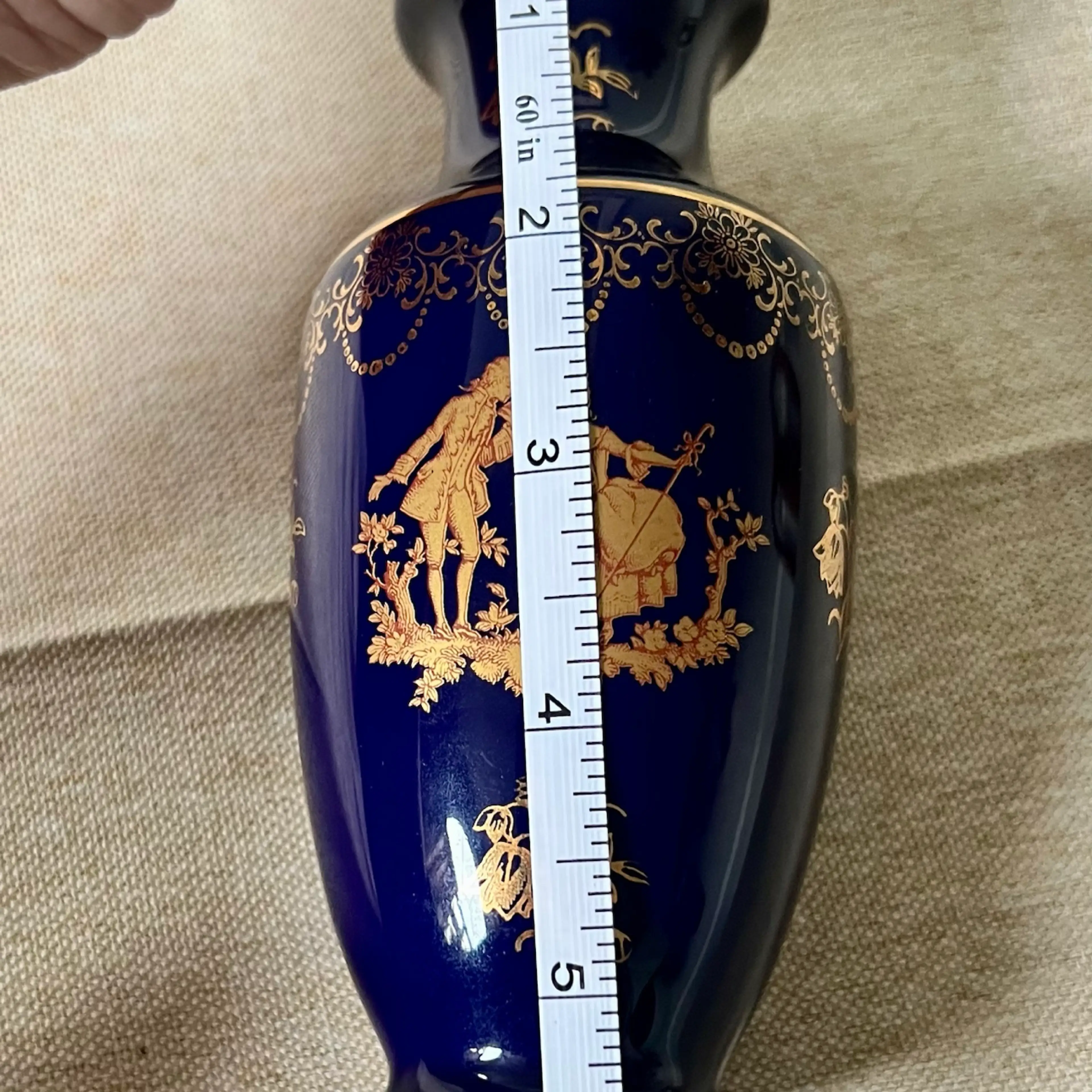 Image 2 of 6