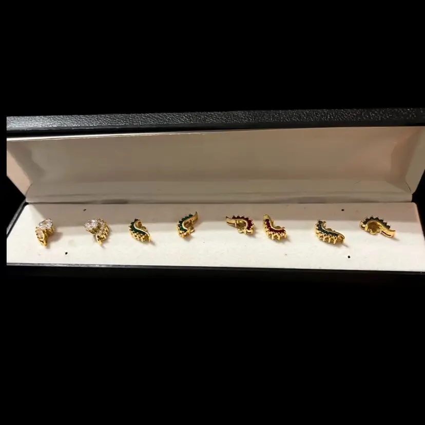 Cubic Zirconia With 4 Jackets Costume Jewelry