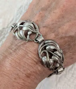 Vintage Sterling Silver Jewelry Leaf Motif Bracelet