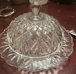 Vintage Pressed Clear Glass Covered Butter Cheese Dish 7" x 4.5"