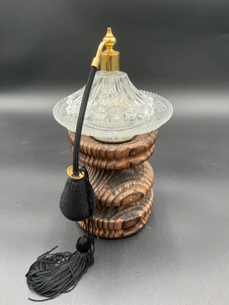 Lead Crystal Perfume Bottle With Atomizer 4x4.5”